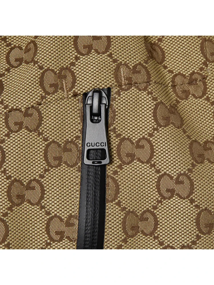 Ski pants in technical fabric alternative