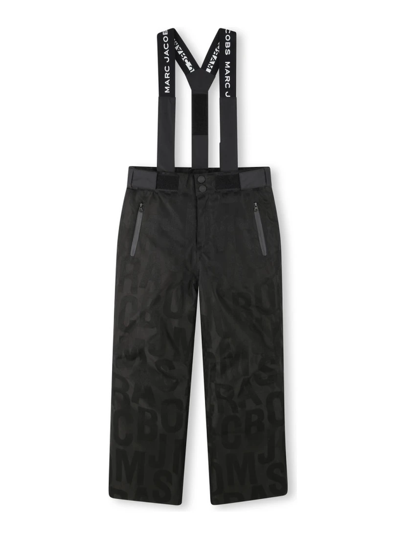 SKI SUIT
