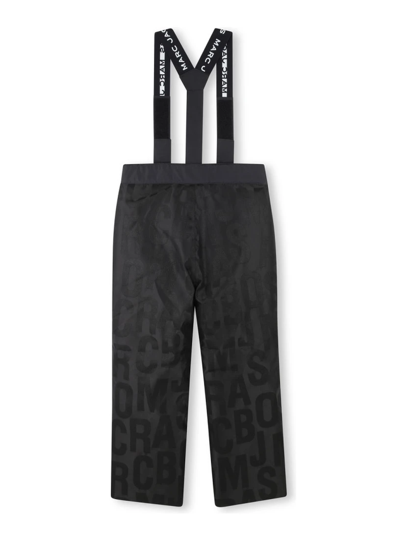 SKI SUIT