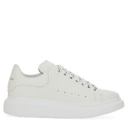 OVERSIZED SNEAKER