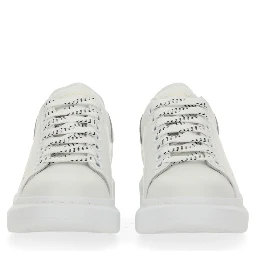 OVERSIZED SNEAKER