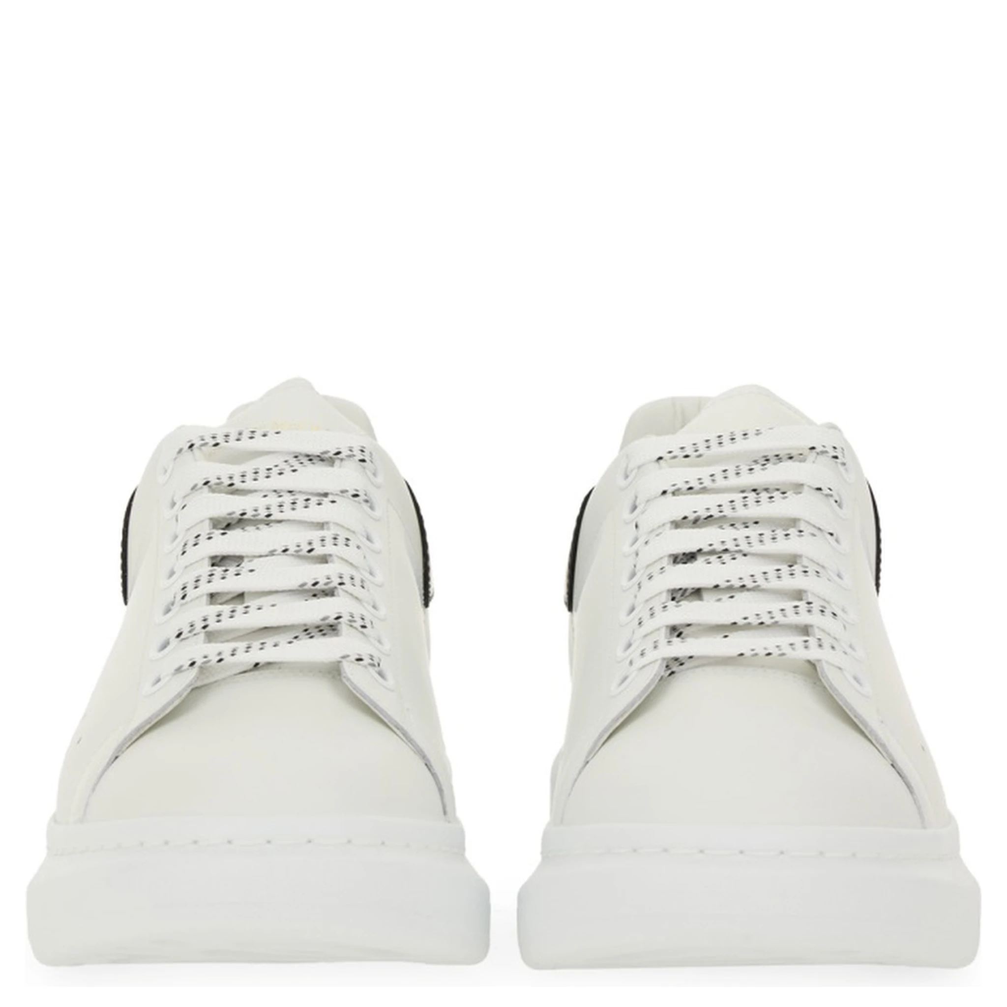 OVERSIZED SNEAKER