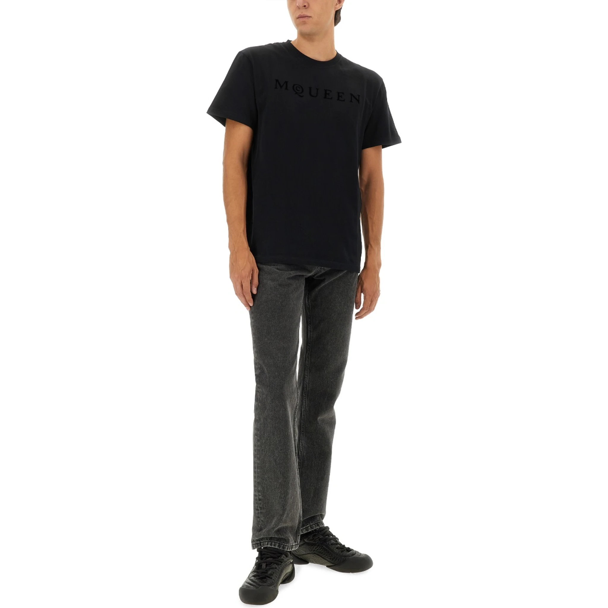 T-SHIRT WITH LOGO