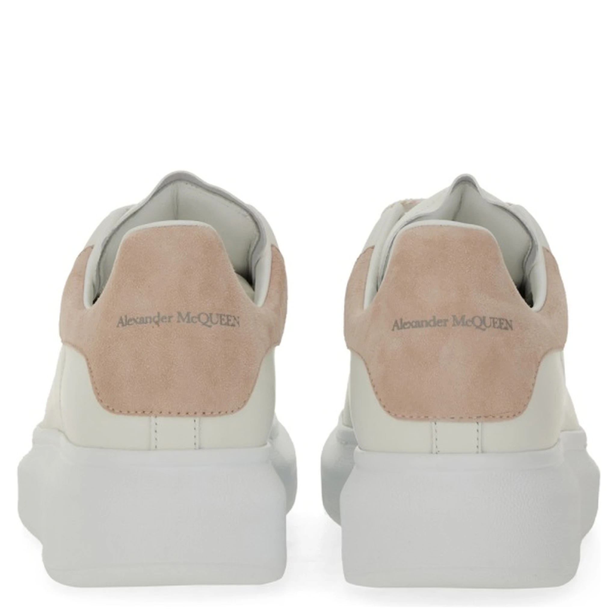 OVERSIZED SNEAKER