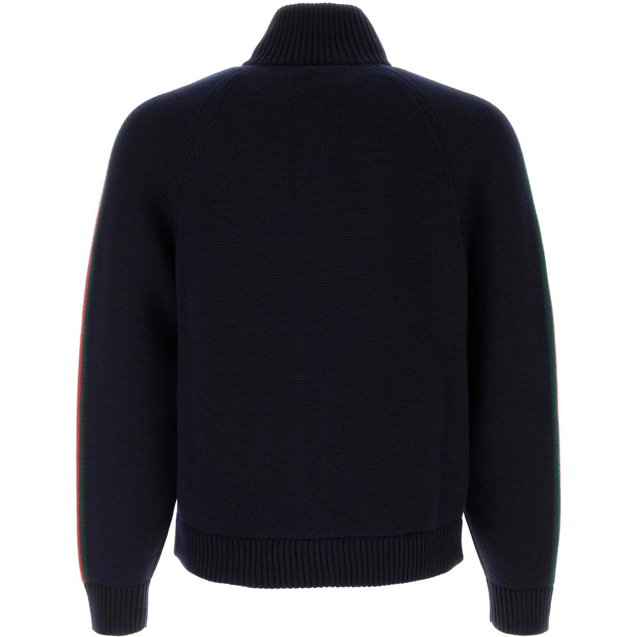 PULLOVER