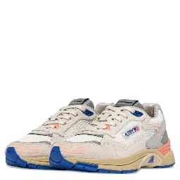 mesh panel trainers