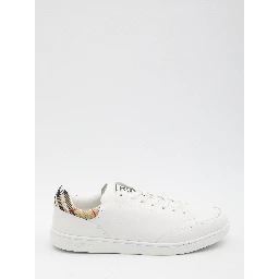 Set sneakers