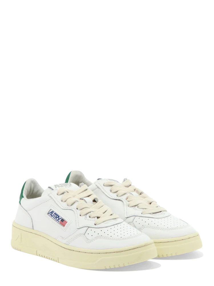 "Medalist Low" sneakers alternative
