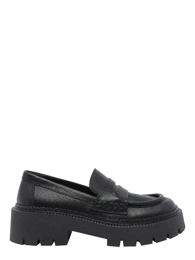 Vic Matie Flat shoes Black