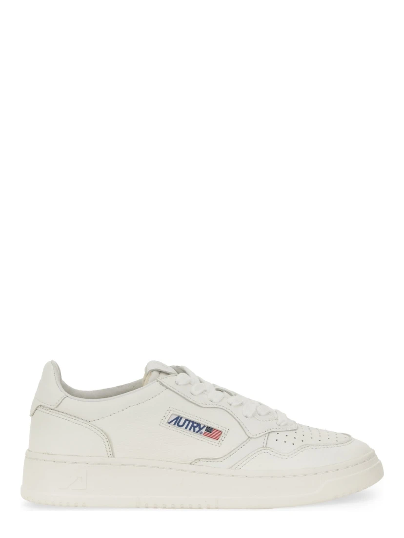 "MEDALIST LOW" SNEAKER