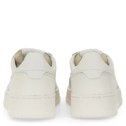"MEDALIST LOW" SNEAKER