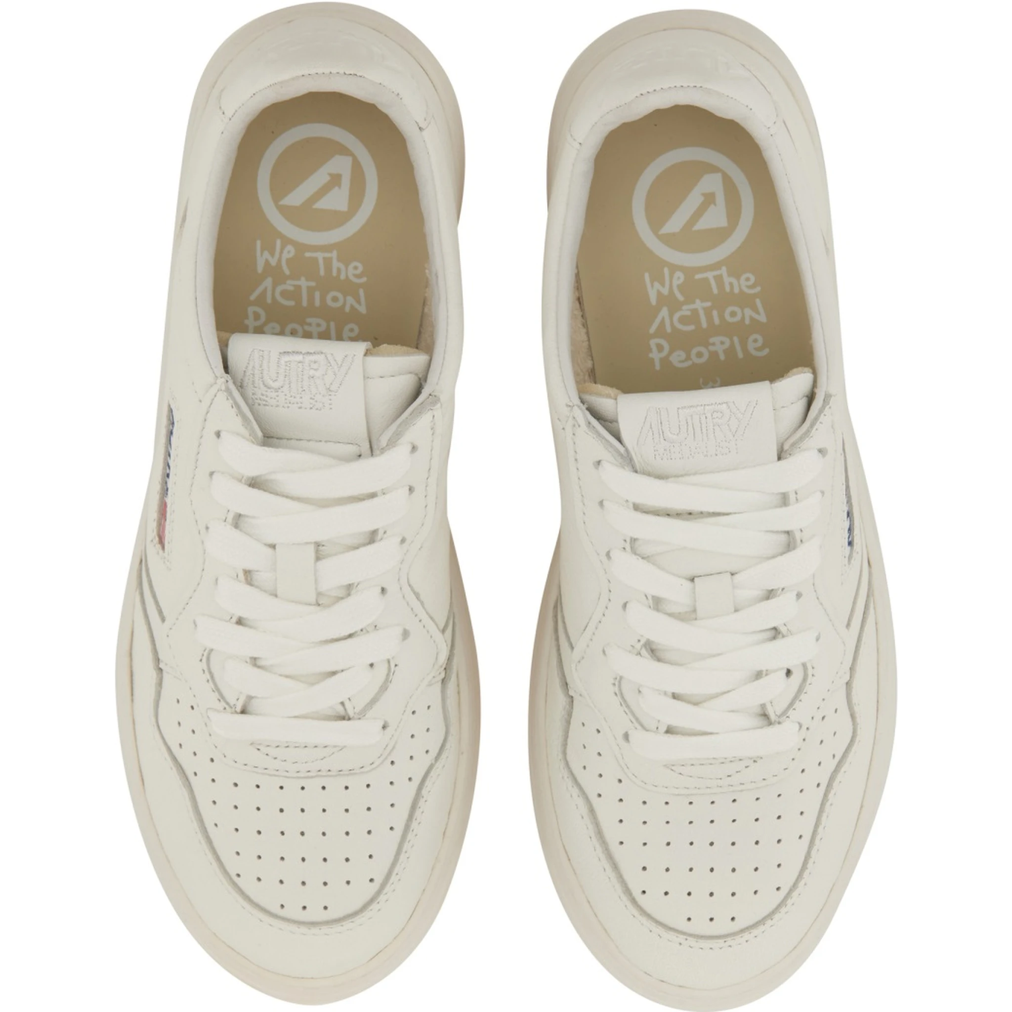 "MEDALIST LOW" SNEAKER