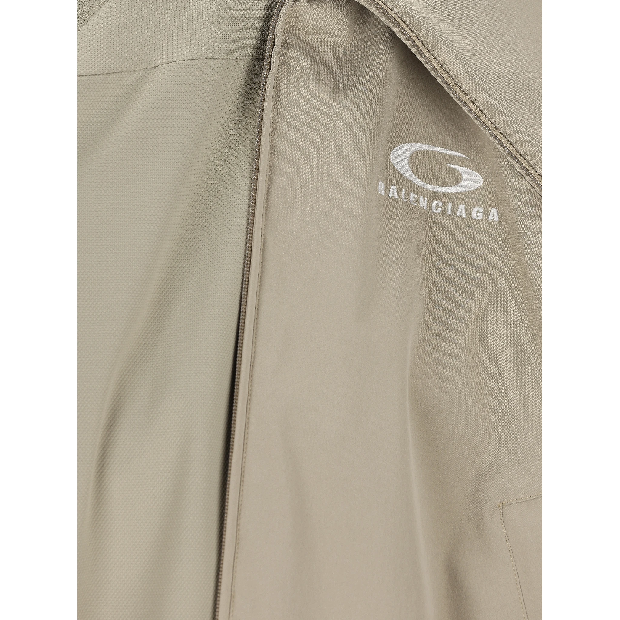 logo zip jacket