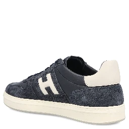 HOGAN