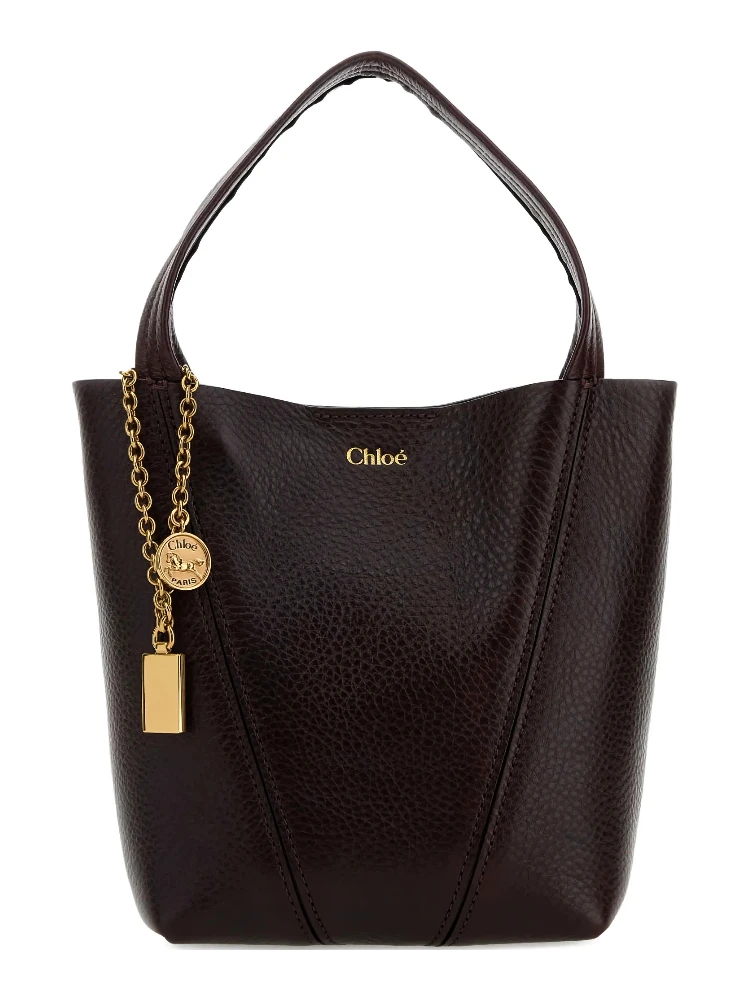Chloè