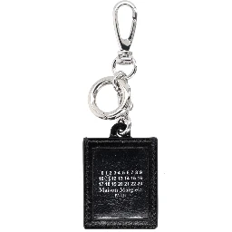 LEATHER KEYCHAIN