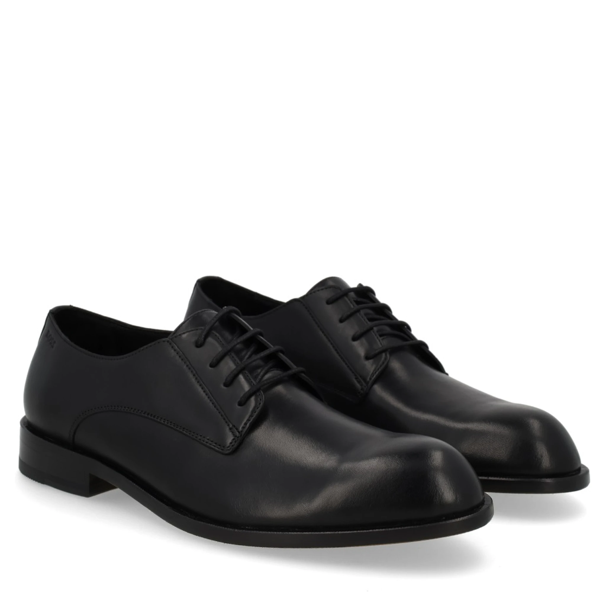 LEATHER LOAFER