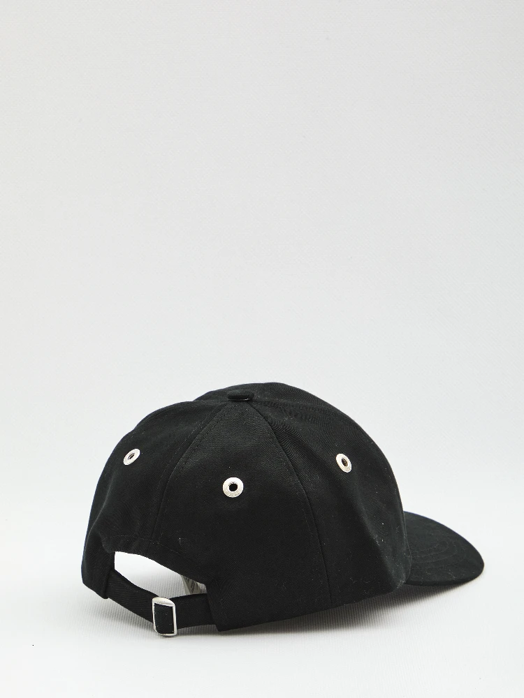 Ami de Coeur cap alternative