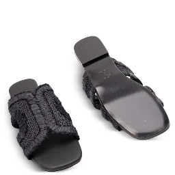 صندل كاستانير أسود