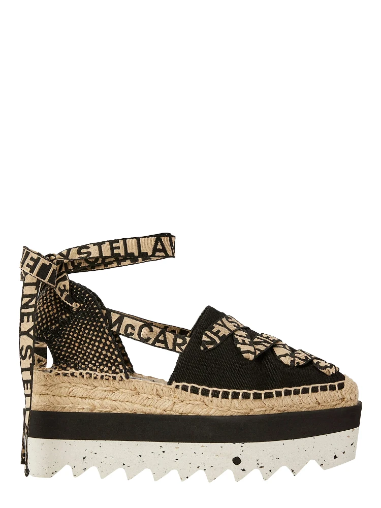 Stella McCartney Flat shoes Black