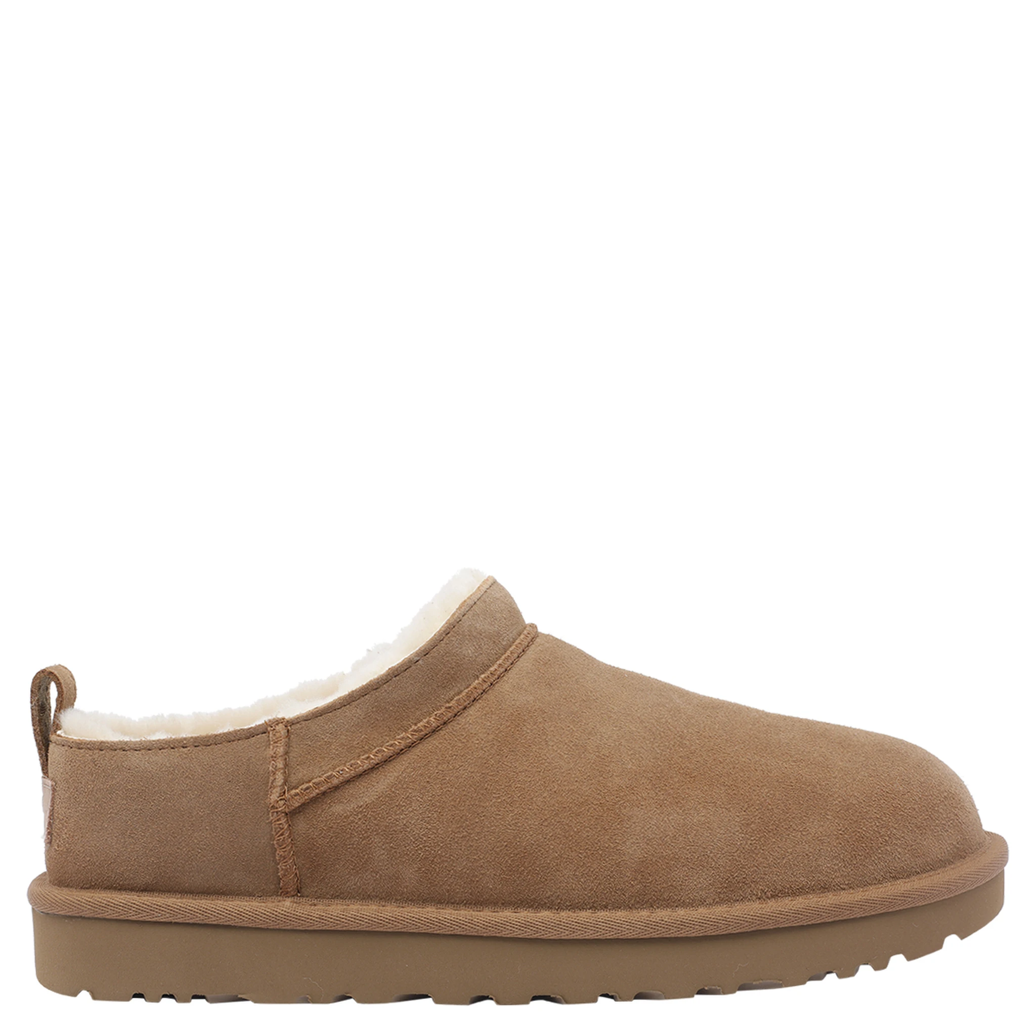 صندل UGG بني اللون