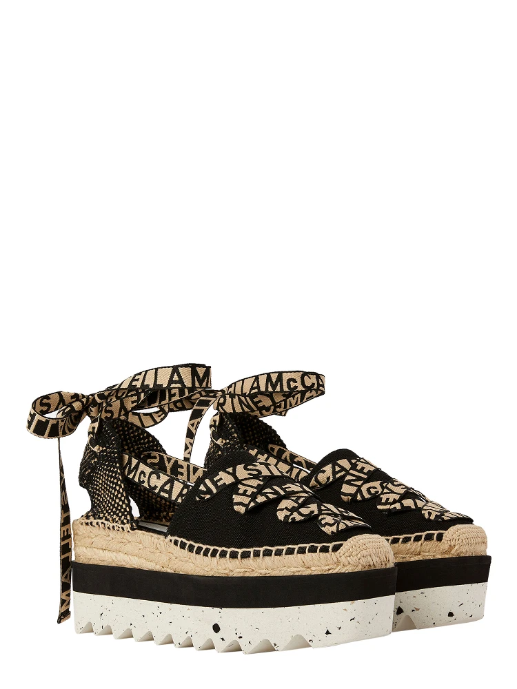 Stella McCartney Flat shoes Black alternative