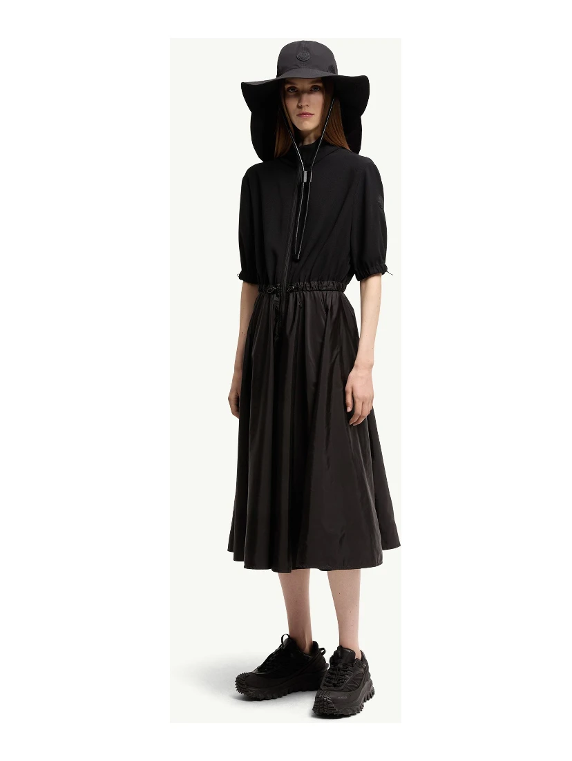 Moncler Dresses Black