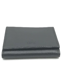 Compact Leather Wallet With Sleek Design