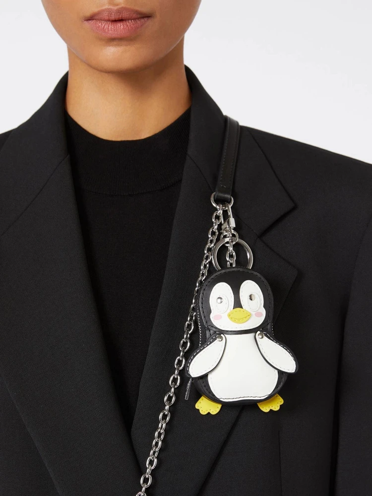 WEEKEND MAX MARA WKASETA keychain alternative