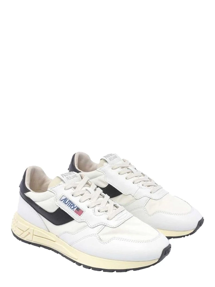 White Leather Low Top Sneakers alternative