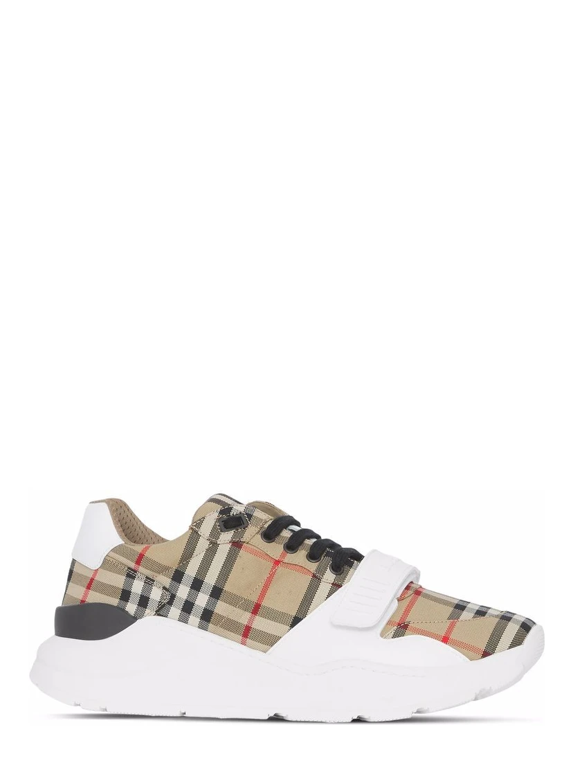 Burberry Sneakers Beige