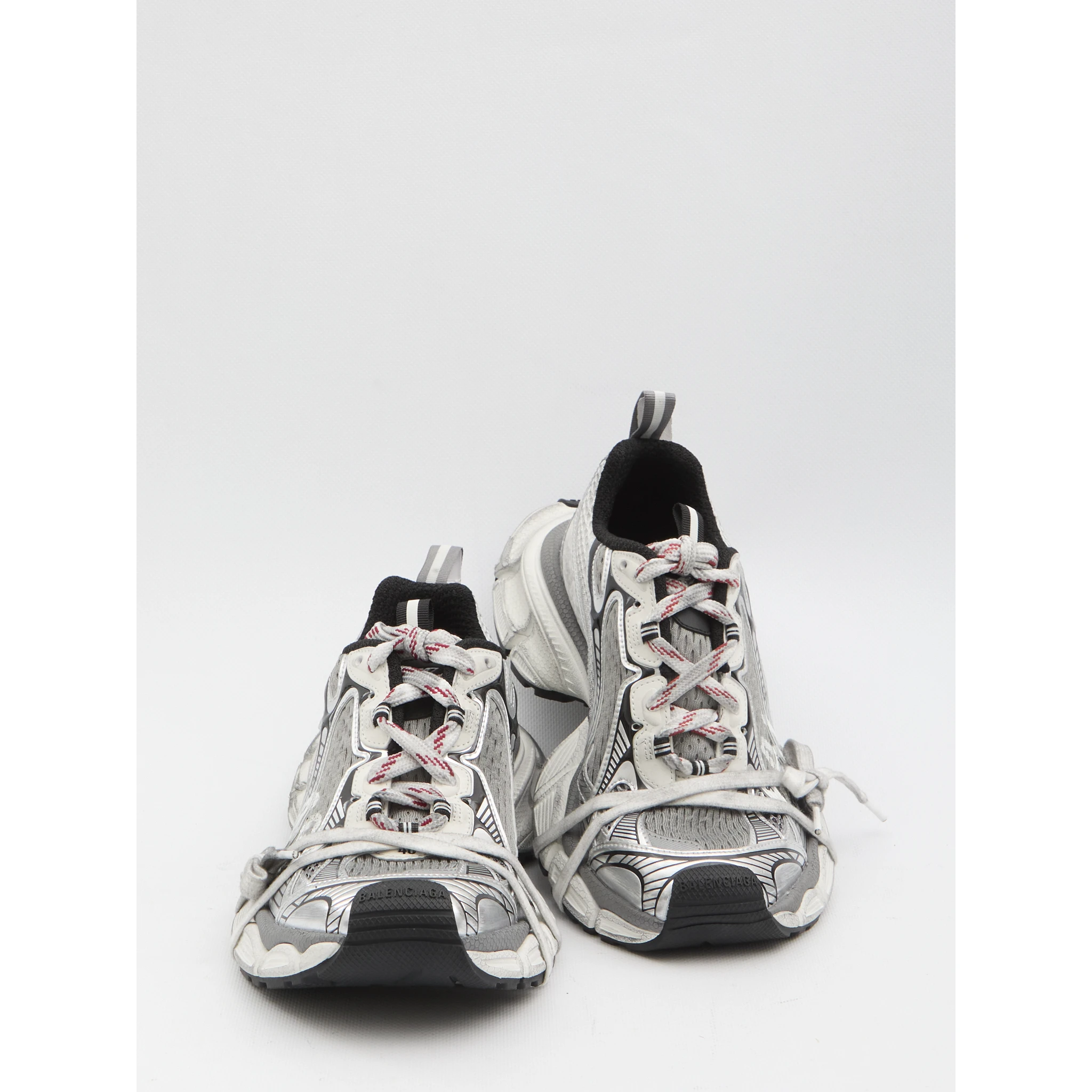 3XL split sneakers