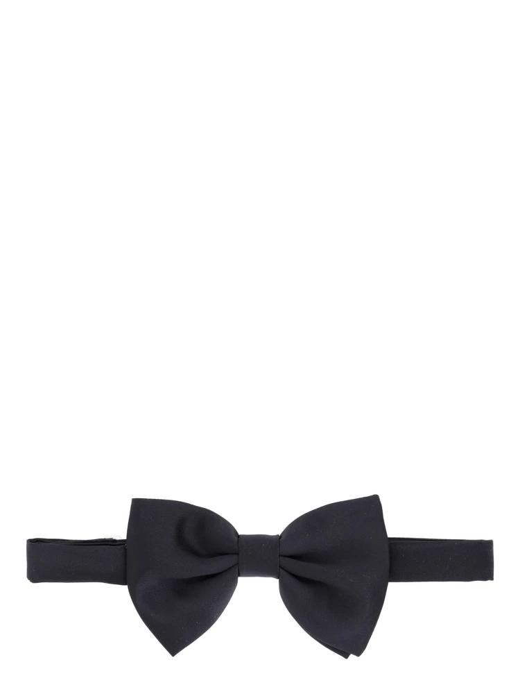 BOW TIE