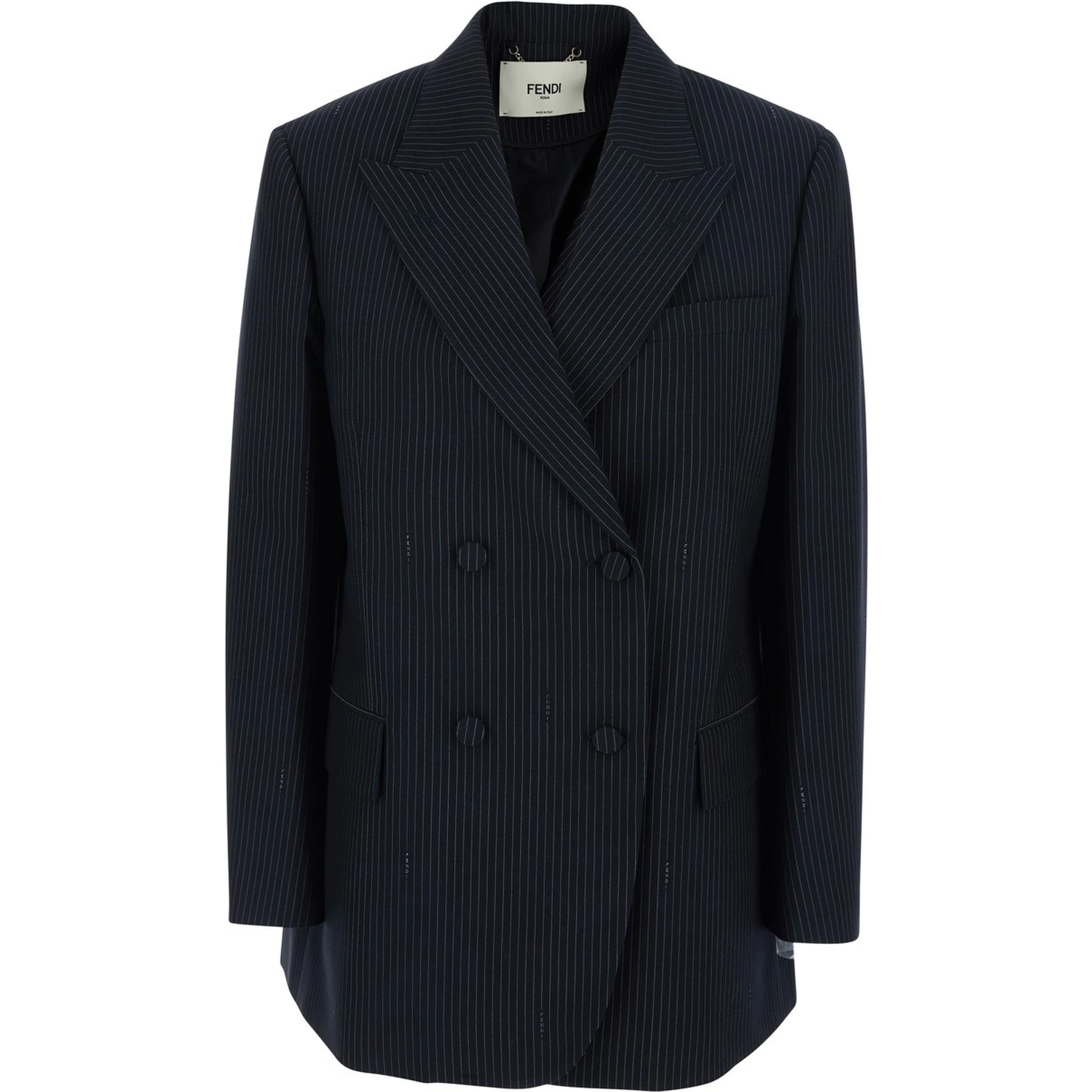 Double breasted coat in wool