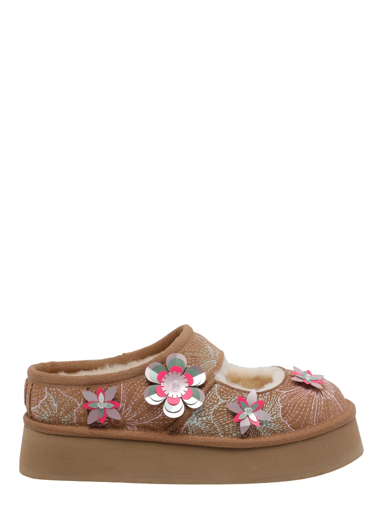 UGG Flat shoes Beige