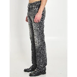 Stone washed jeans