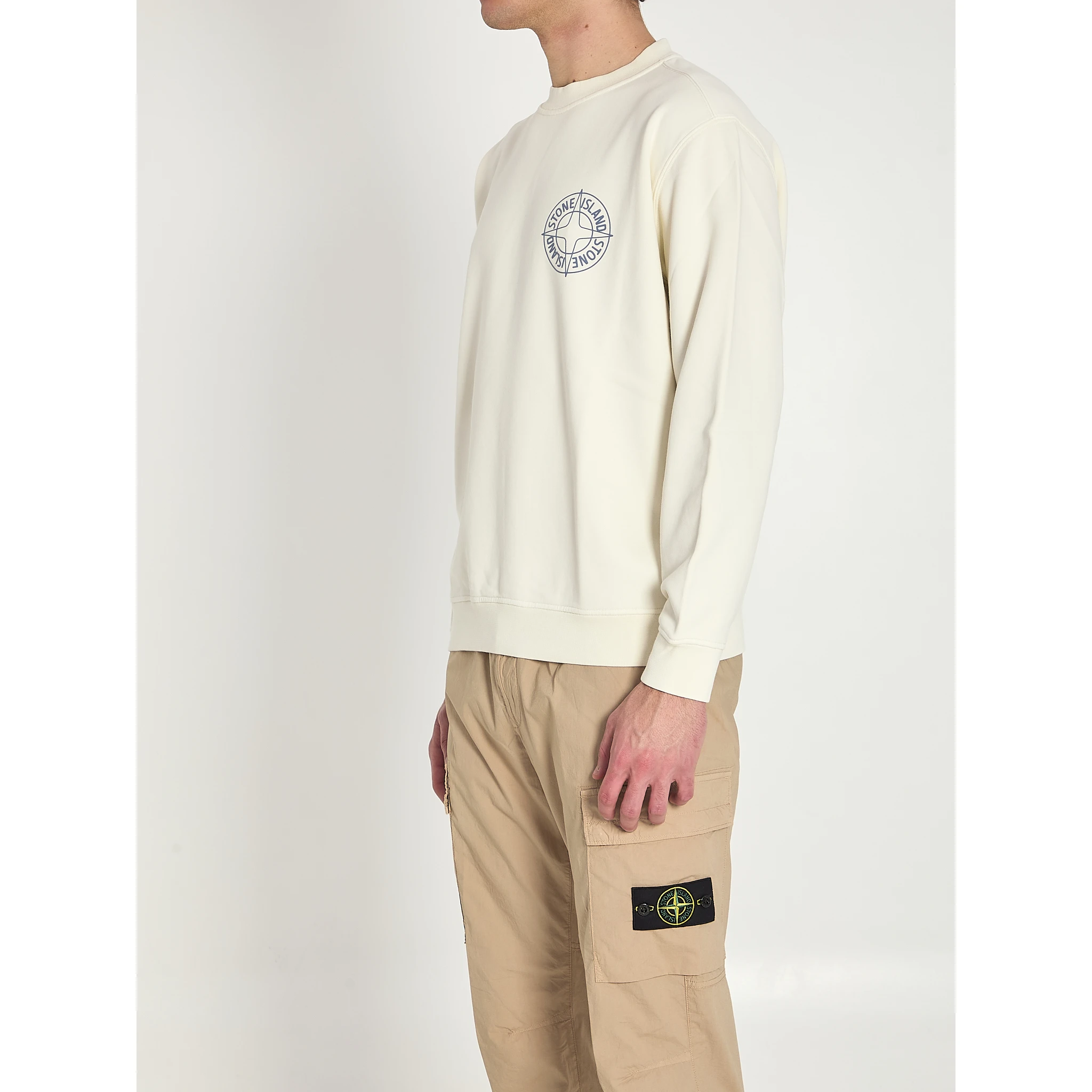 Crew neck sweater