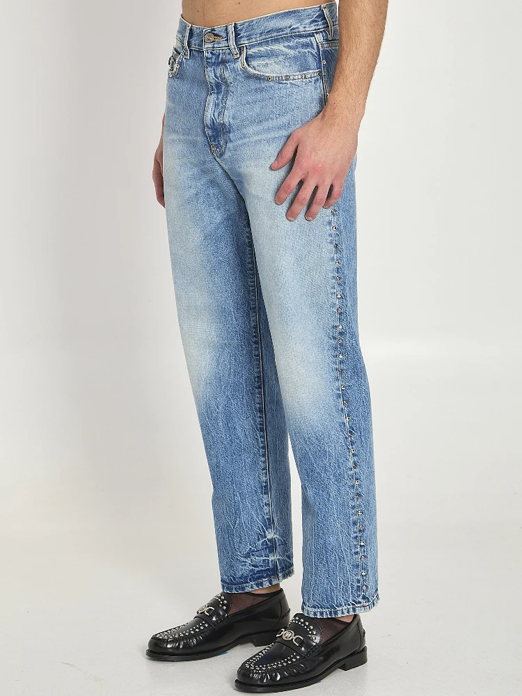 Stone-wash jeans with studs alternative