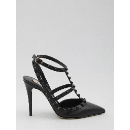 Rockstud pumps