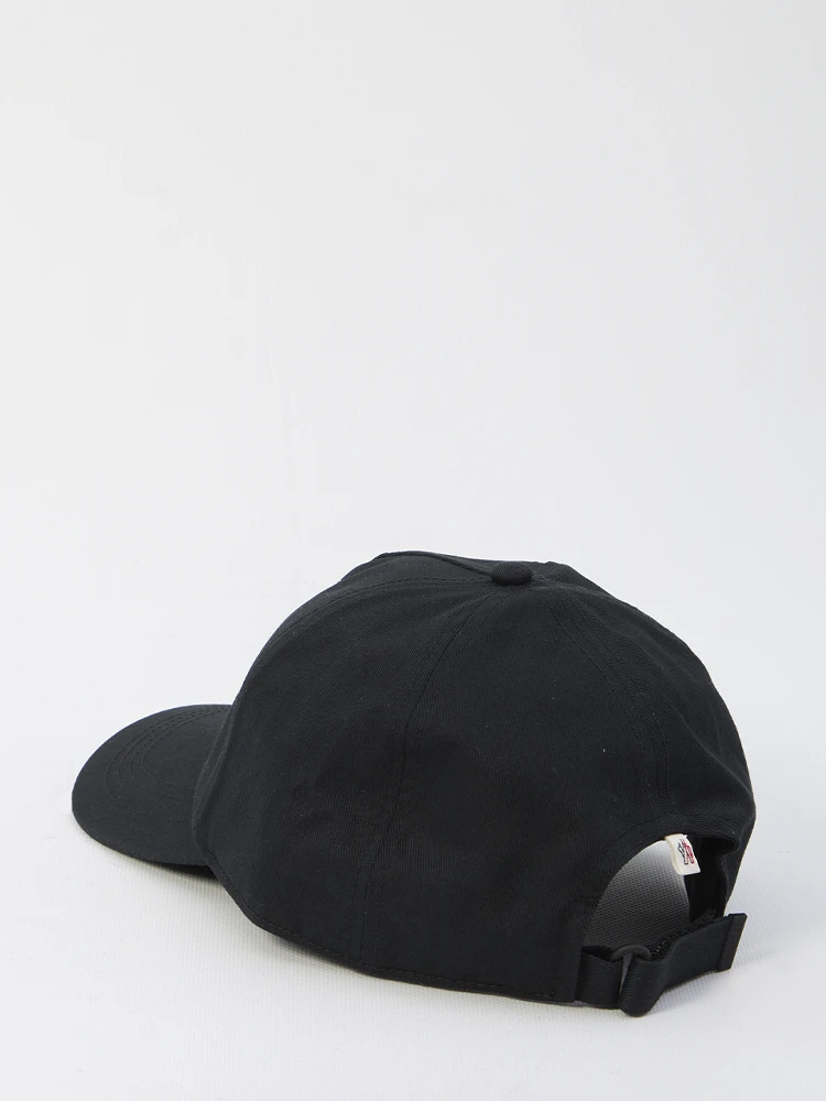 Baseball cap with logo alternative