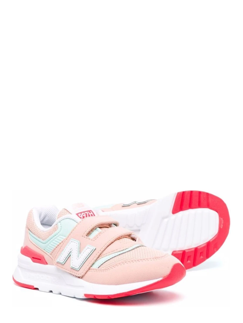 "LIFESTYLE" SHOE