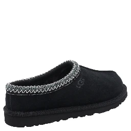 صندل UGG أسود