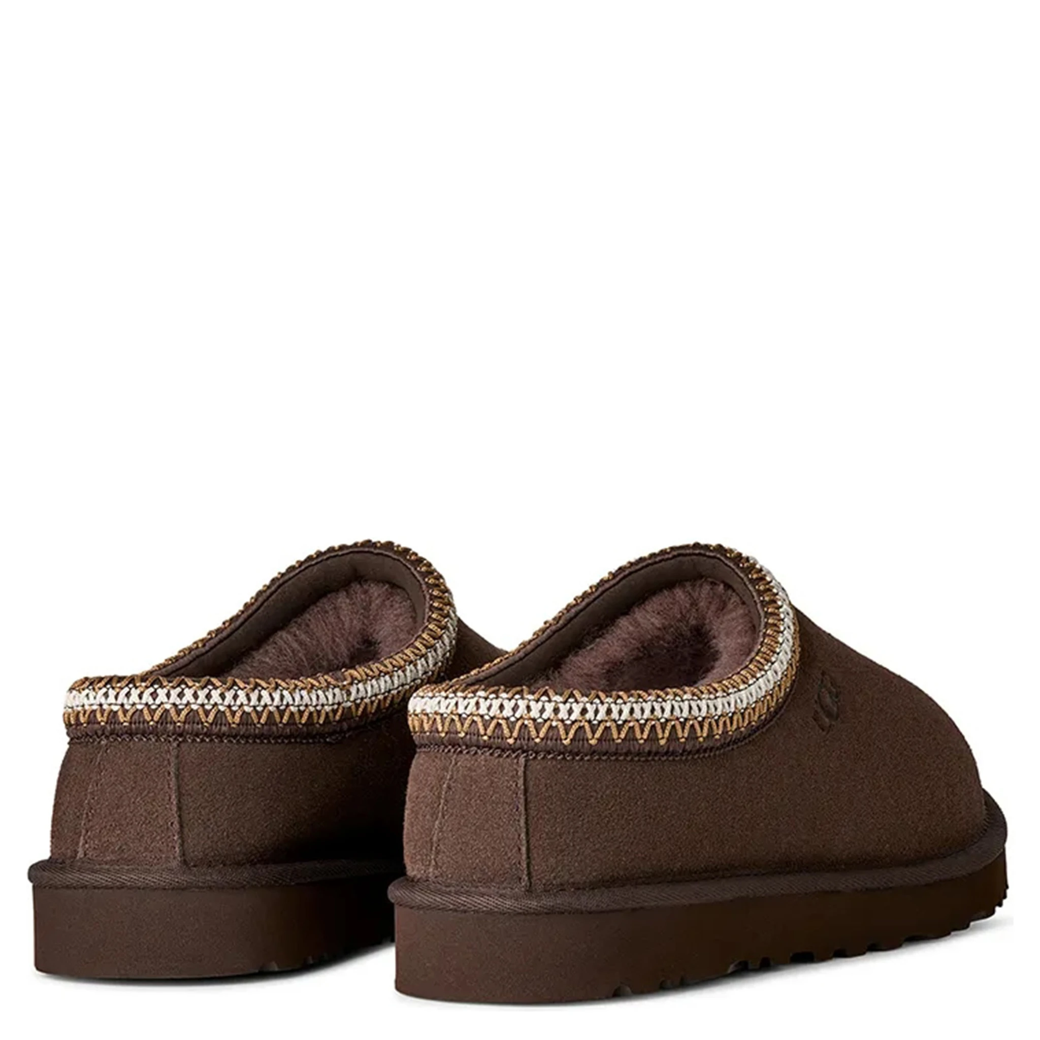 صندل UGG بني اللون