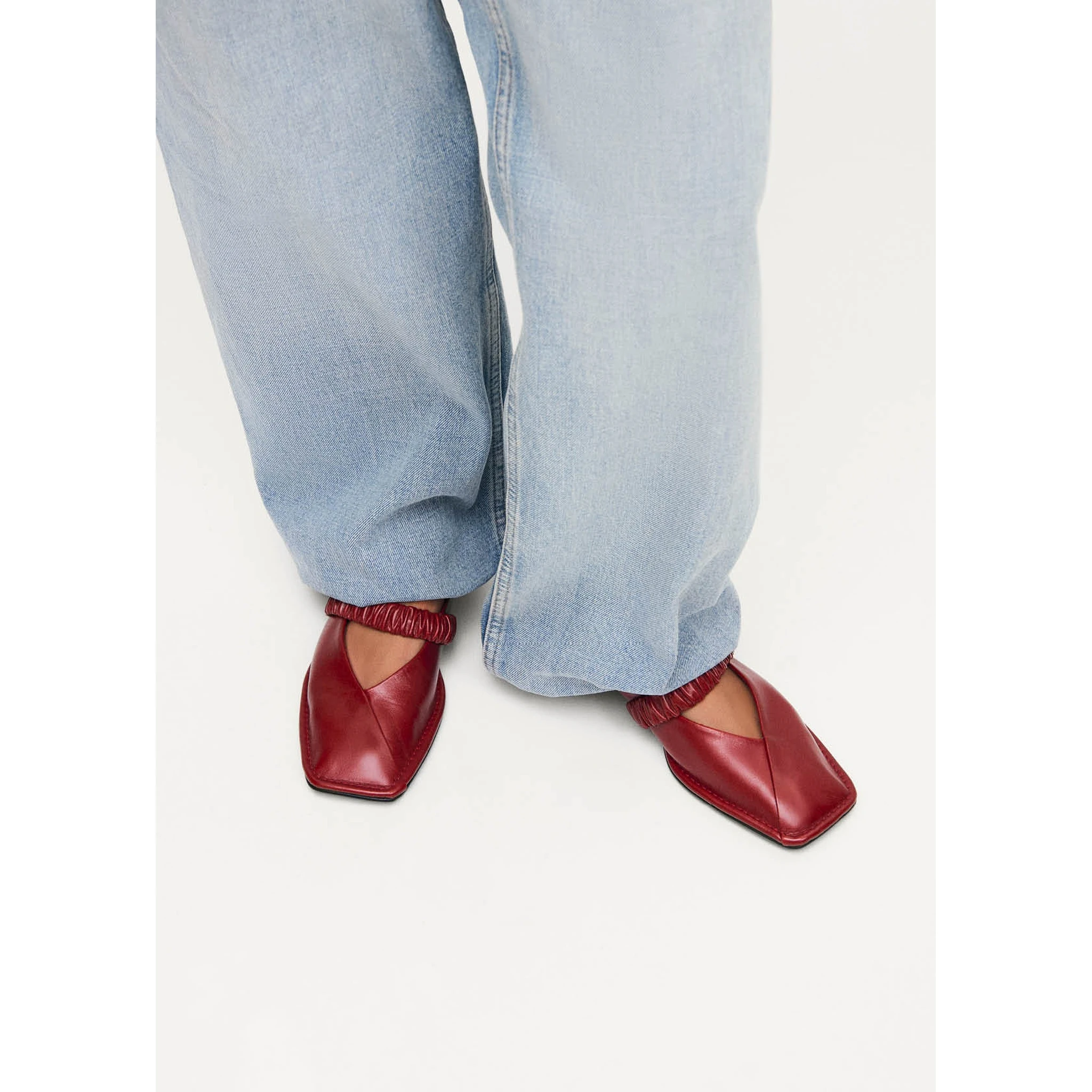 ALOHAS Flat shoes Red