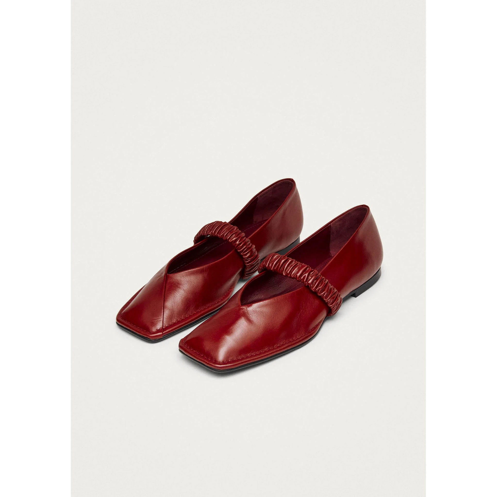 ALOHAS Flat shoes Red