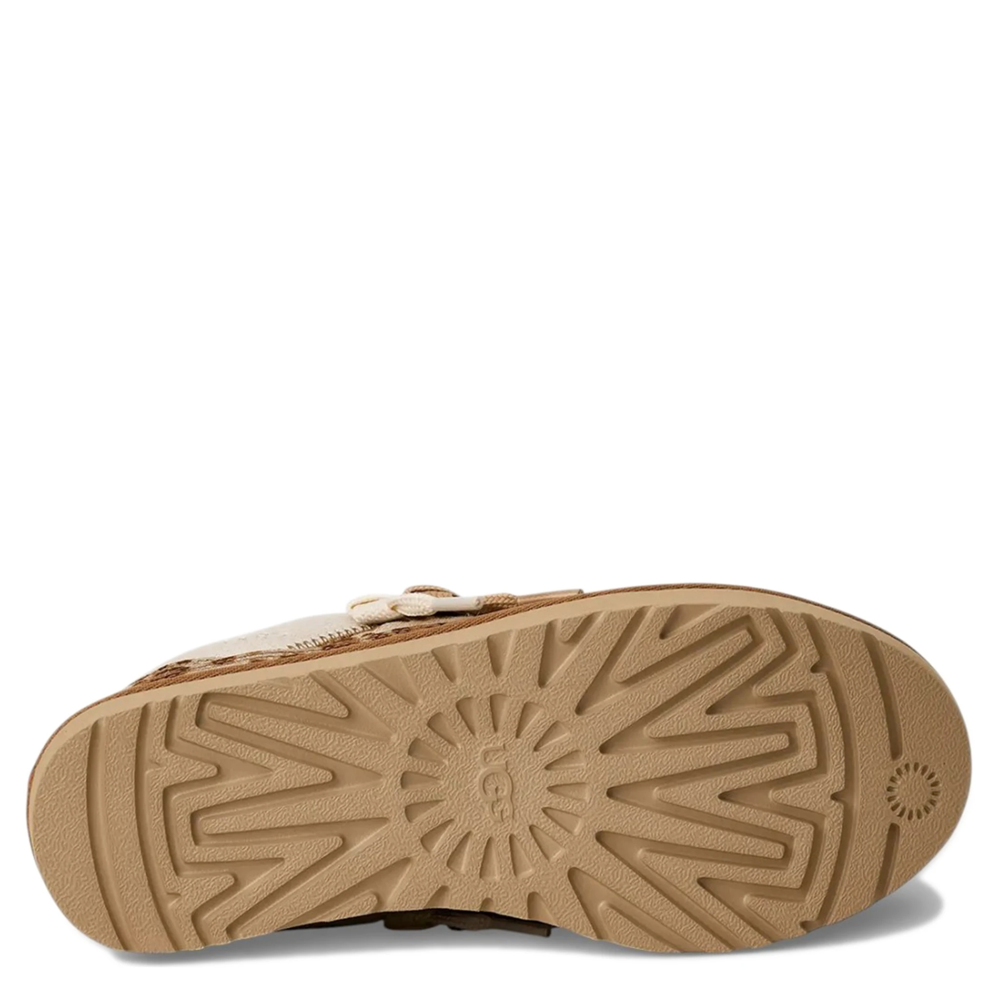 حذاء رياضي بني من UGG