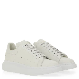 "OVERSIZE" SNEAKERS