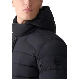 طلاء البولياميد الأسود