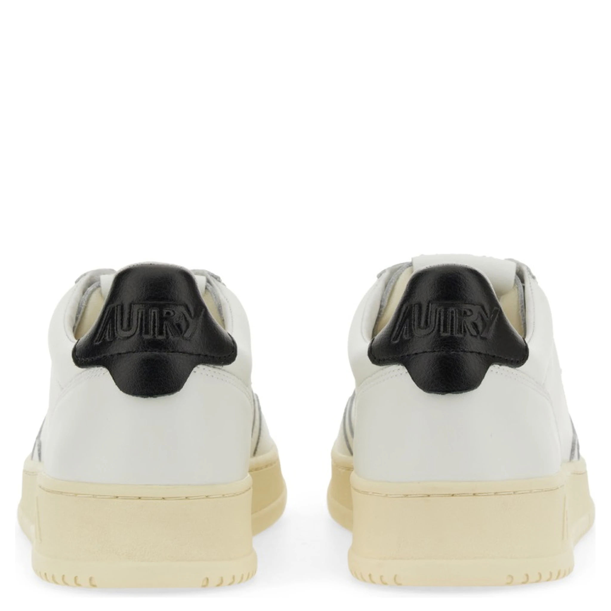 SNEAKER MEDALIST LOW
