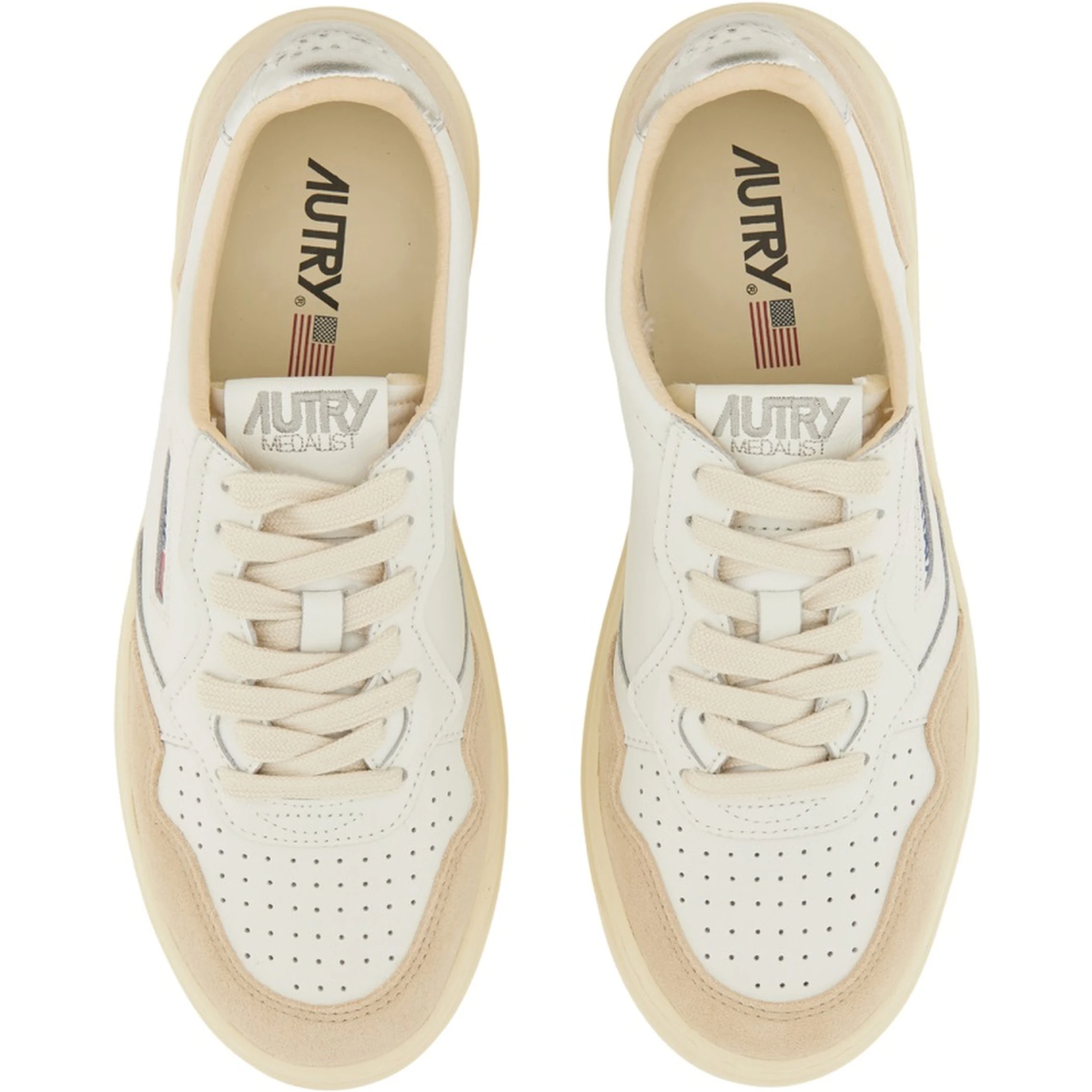 MEDALIST LOW SNEAKER